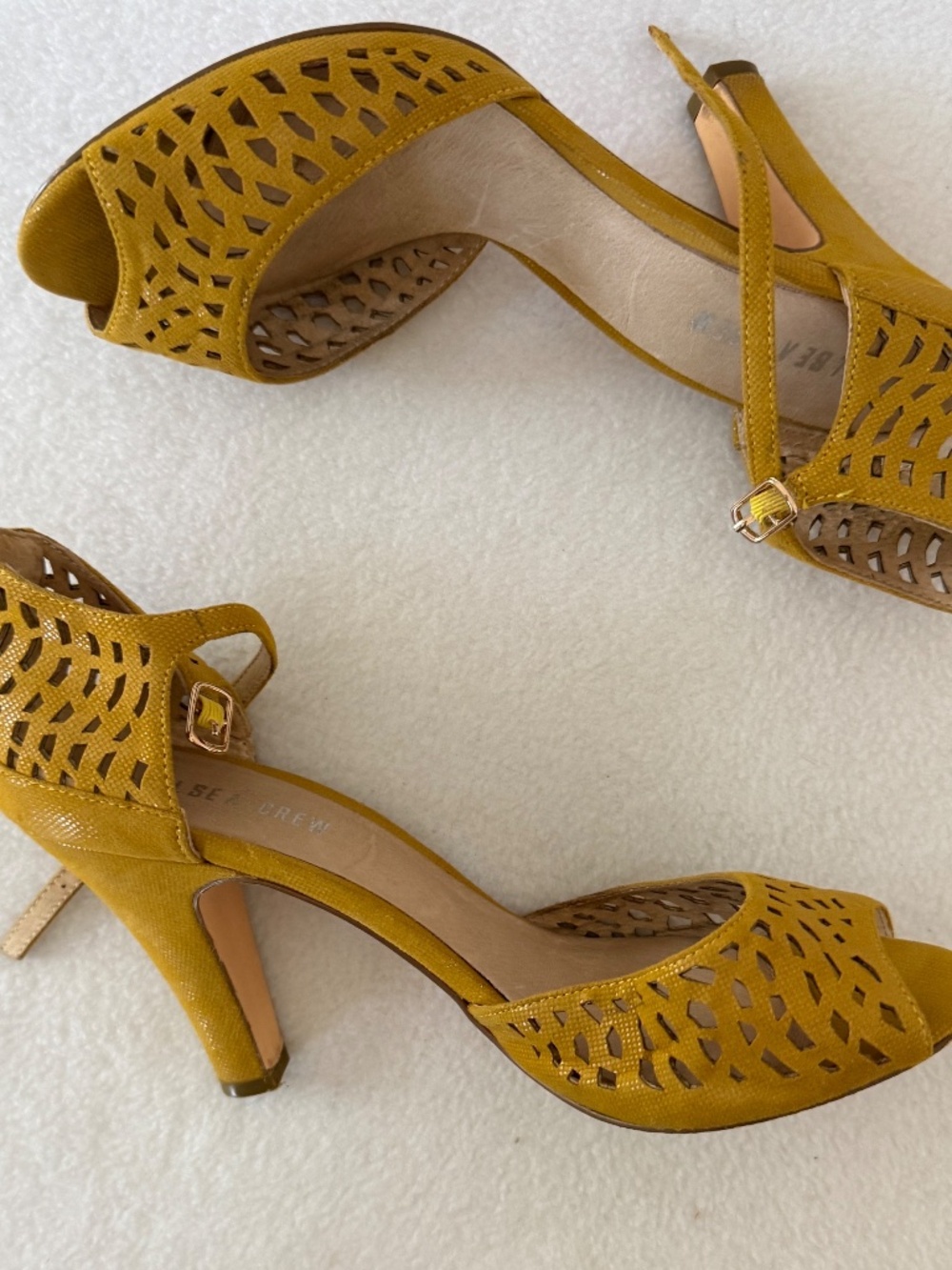 Chelsea Crew Liza Yellow Retro Open Toe Heels, 9